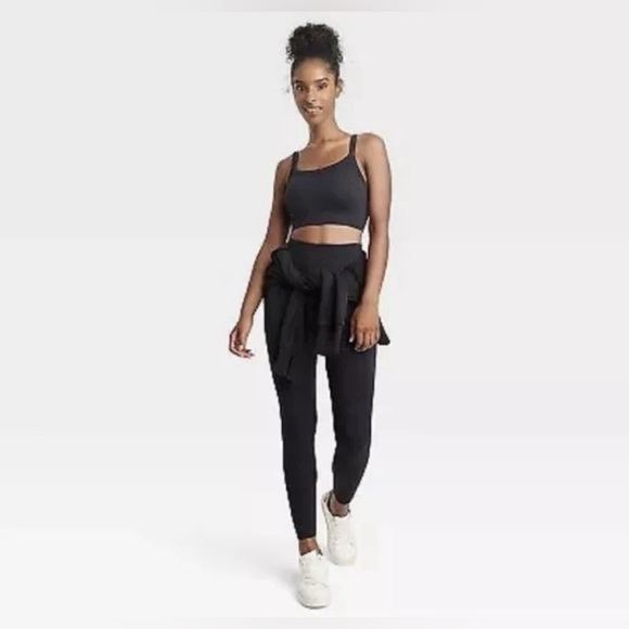 JoyLab Women’s Textured Seamless Sports Bra Black Size XS - Picture 3 of 3